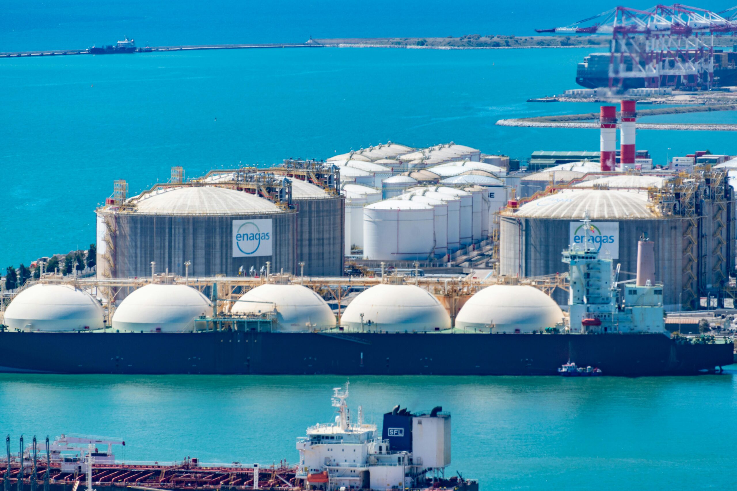 chemical plant image 2